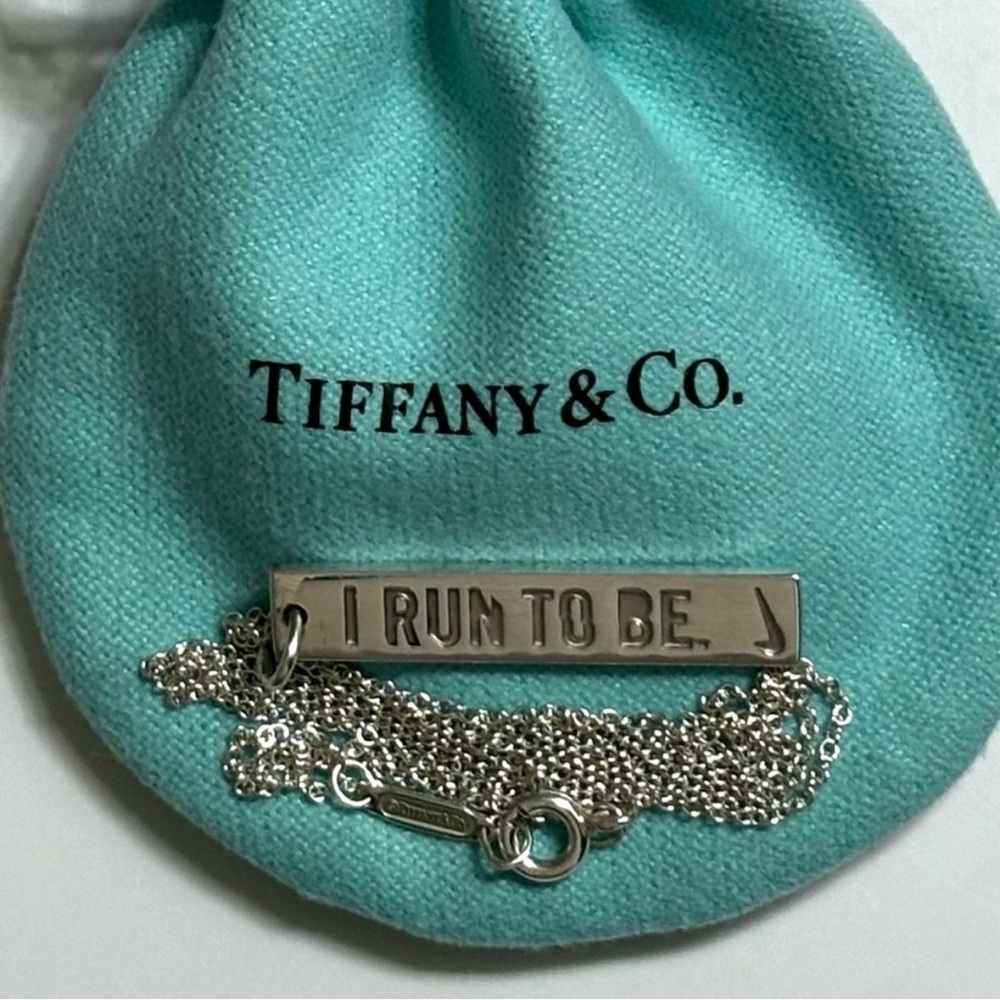 TIFFANY & CO ‘I Run To Be' Nike Women's Marathon 2010 pendant necklace, .925